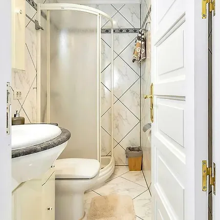 Parque Santiago 2 Penthouse Apartment